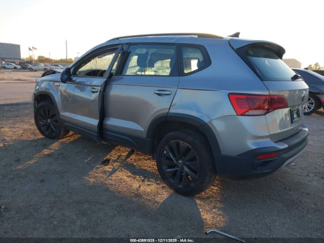 2024 VOLKSWAGEN TAOS 3VV5X7B26RM057937 Photo 2