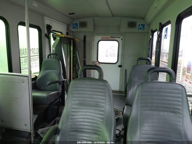 43891588 :رقم المزاد ، 1FDWE3FL6GDC21938 vin ، 2016 Ford Econoline E350 Super Duty Ctway Van مزاد بيع