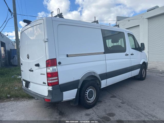2017 MERCEDES-BENZ SPRINTER 2500 WD3PE7CD4HP545624 Photo 3
