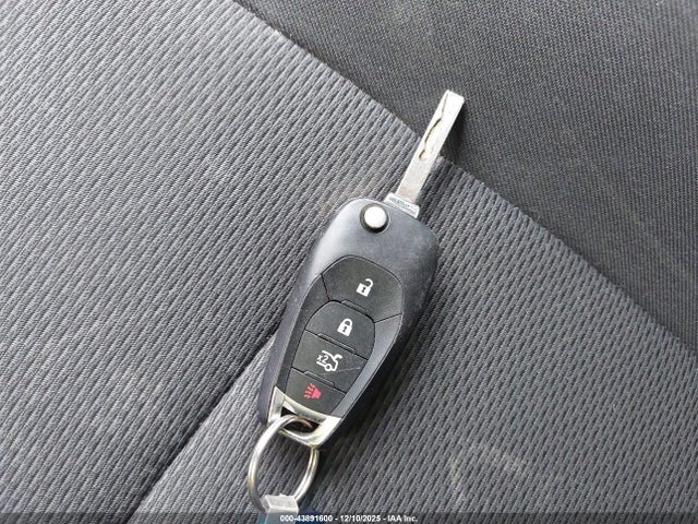 1G1BC5SM9J7173739 Chevrolet Cruze Ls Auto