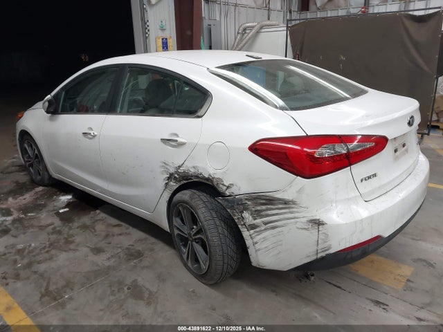 KNAFZ4A8XE5161717 KIA FORTE EX