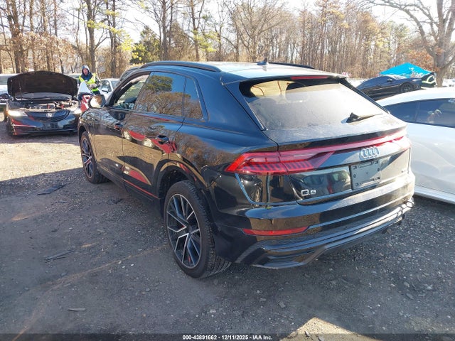 2023 AUDI Q8 WA1EVBF12PD039835 Photo 2