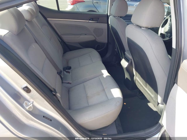 43891676 :رقم المزاد ، 5NPD84LF0HH128089 vin ، 2017 Hyundai Elantra Se مزاد بيع