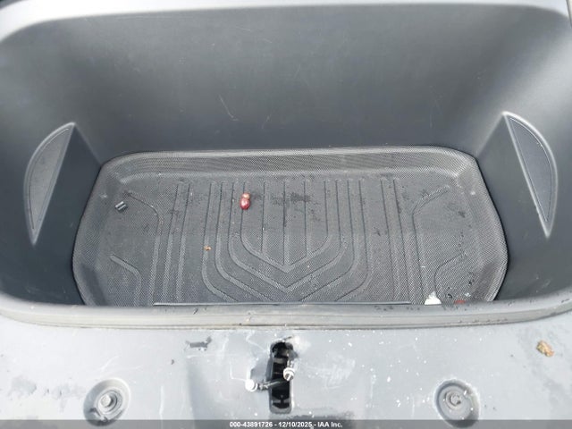 2025 TESLA MODEL Y 7SAYGDED3SA357601 Photo 9