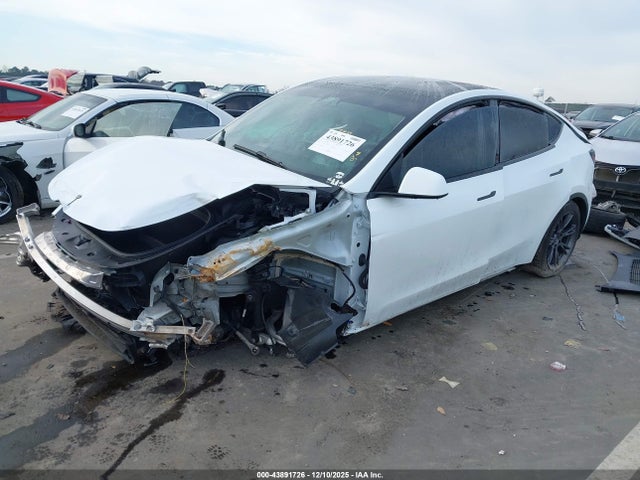 2025 TESLA MODEL Y 7SAYGDED3SA357601 Photo 1