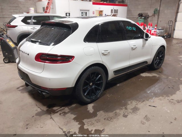 2015 PORSCHE MACAN WP1AB2A56FLB42590 Photo 3