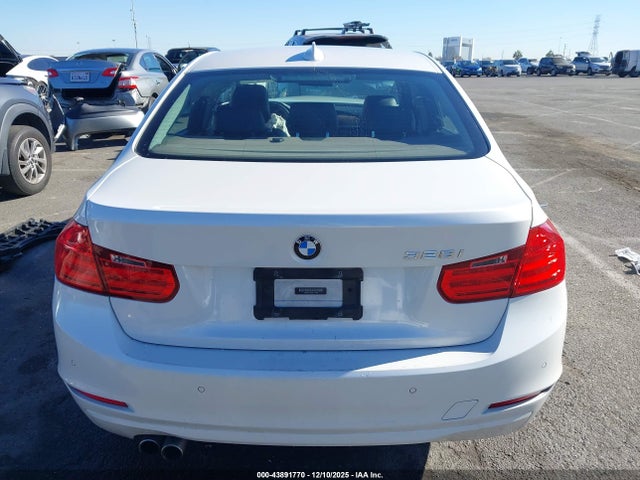 WBA3C1C50EK111495 BMW 328I