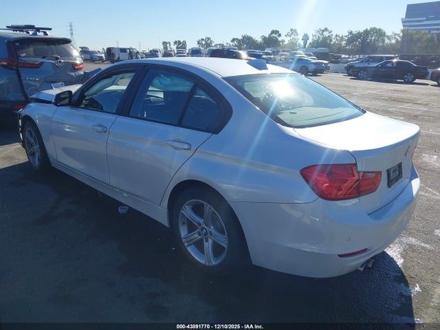 WBA3C1C50EK111495 BMW 328I