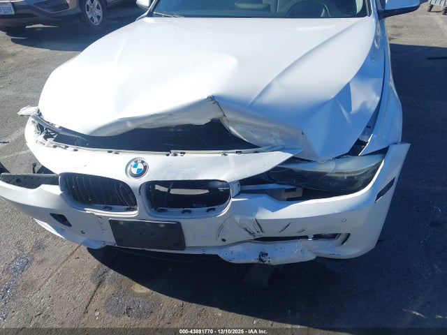 WBA3C1C50EK111495 BMW 328I