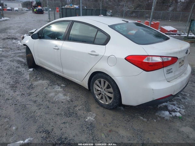 Aukcja sprzedaży 2015 Kia Forte Lx, vin: KNAFX4A63F5402524, numer aukcji: 43891836