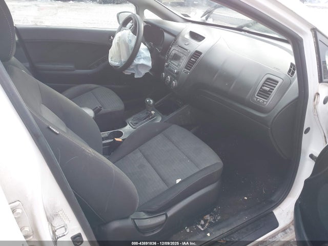 Aukcja sprzedaży 2015 Kia Forte Lx, vin: KNAFX4A63F5402524, numer aukcji: 43891836