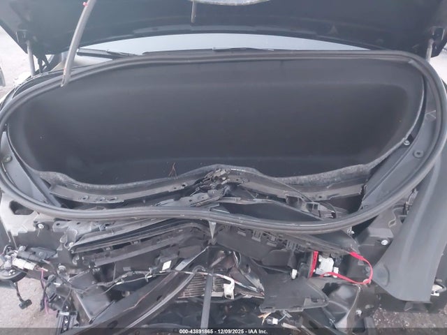 2019 TESLA MODEL X 5YJXCBE4XKF190732 Photo 9