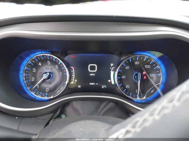 Продаж на аукціоні авто 2022 Chrysler Pacifica Touring L, vin: 2C4RC1BG5NR125796, номер лоту: 43891877