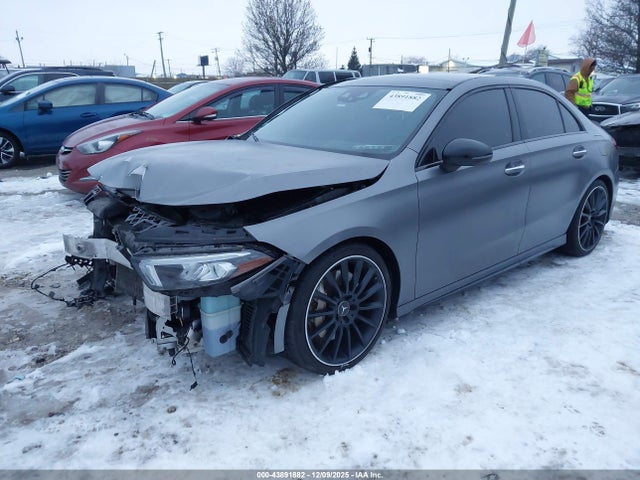 Aukcja sprzedaży 2020 Mercedes-benz Amg A 35 4matic, vin: W1K3G5BB9LJ237207, numer aukcji: 43891882