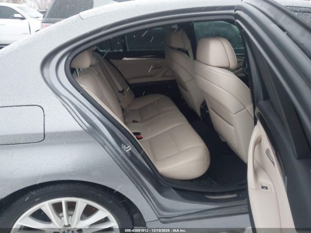 2012 BMW 550I WBAFU9C57CC786888 Photo 7