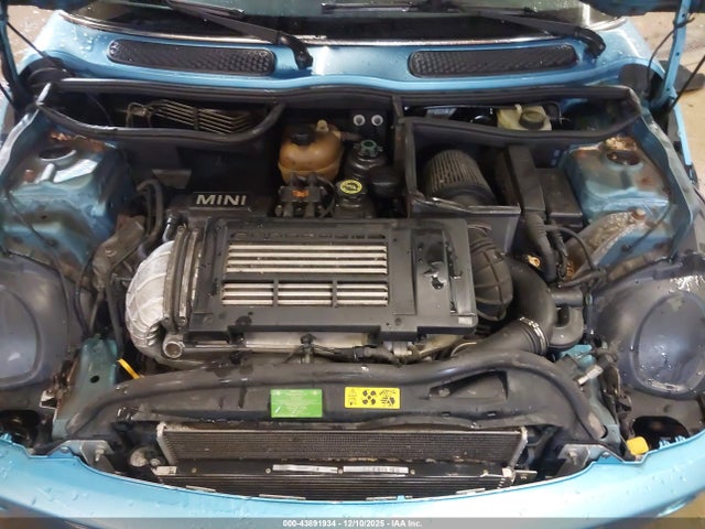 2005 MINI COOPER S WMWRE33525TD99212 Photo 9