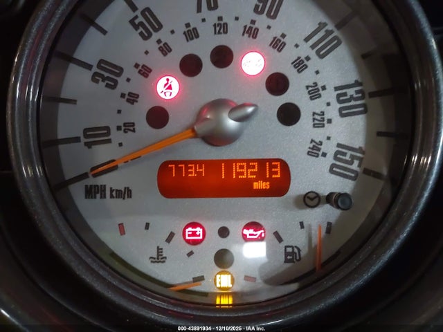 2005 MINI COOPER S WMWRE33525TD99212 Photo 6