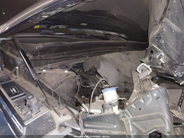 2022 VOLVO XC40 YV4162UM8N2645998 Photo 9