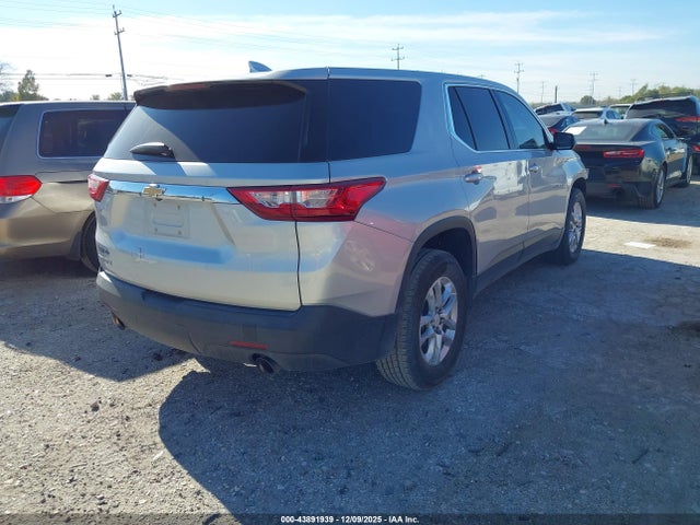 1GNERFKW2JJ203782 Chevrolet Traverse Ls