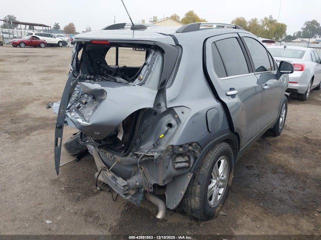 KL7CJPSBXKB792339 Chevrolet Trax Lt