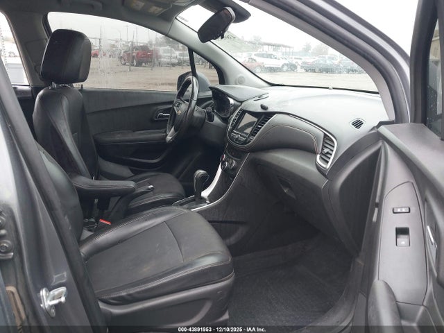 KL7CJPSBXKB792339 Chevrolet Trax Lt
