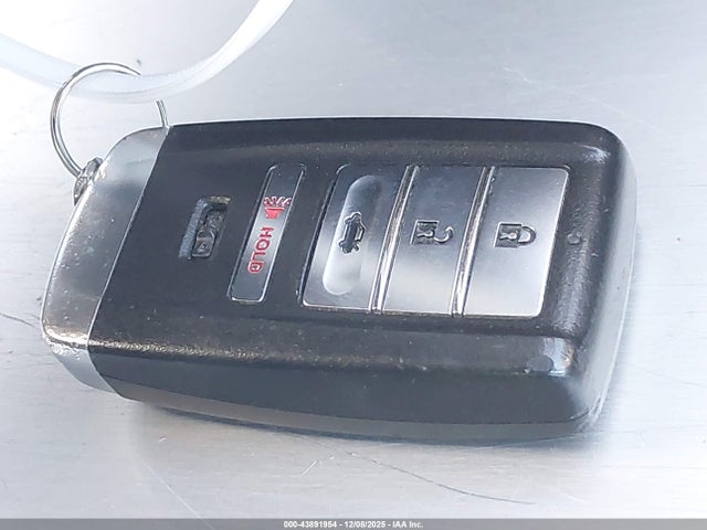 19UDE2F30KA007772 Acura Ilx Standard
