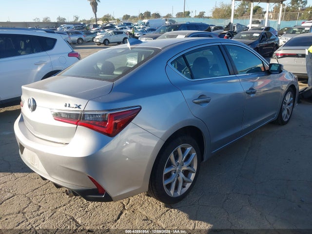 19UDE2F30KA007772 Acura Ilx Standard