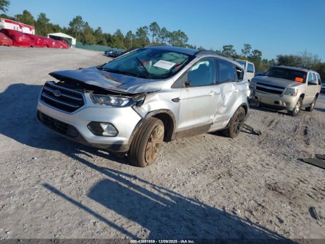 2018 FORD ESCAPE 1FMCU0GD1JUB47699 Photo 1