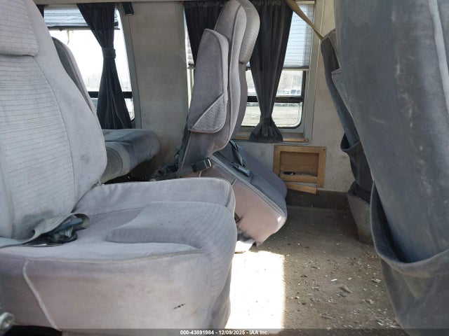 Продажа на аукционе авто 1992 Chevrolet G20, vin: 2GBEG25Z2N4112446, номер лота: 43891984