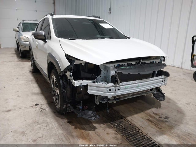 4S4GUHL64S3754470 Subaru Crosstrek Limited