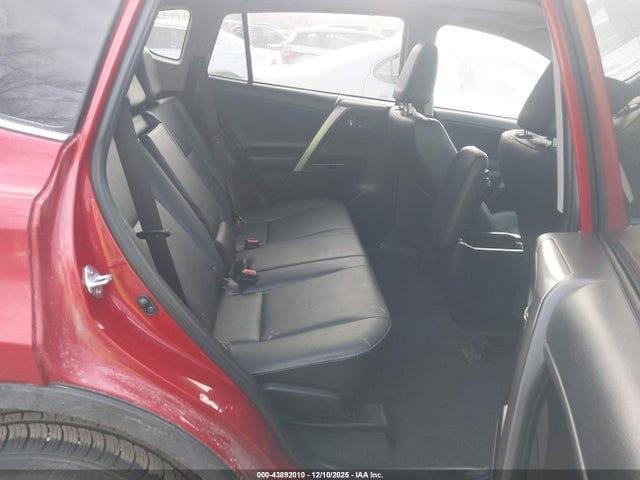 Toyota Rav4 Limited 2017 JTMDFREV4HJ165872 Image 8