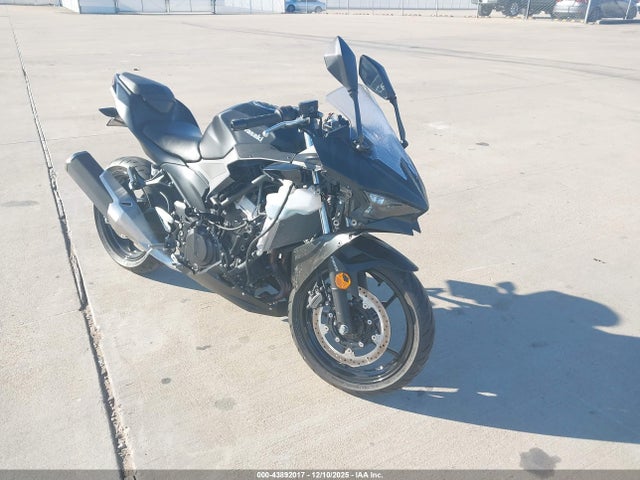 Kawasaki EX500 2026 ML5EXGG16TDA72937 main image