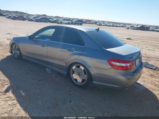 2011 MERCEDES-BENZ E 350 WDDHF5GB8BA410182 Photo 2