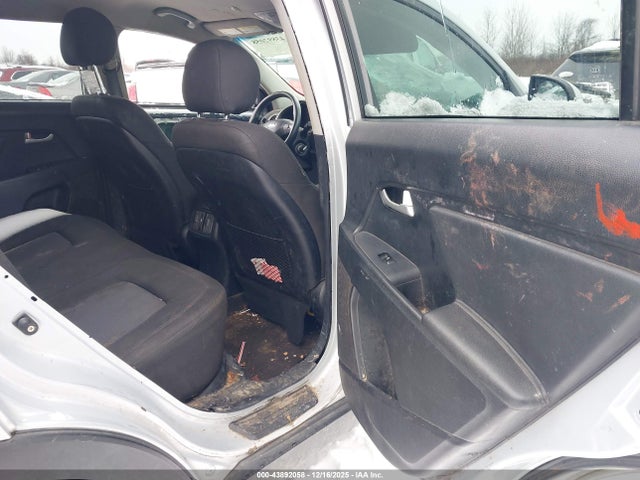Продаж на аукціоні авто 2015 Kia Sportage Lx, vin: KNDPBCAC7F7782297, номер лоту: 43892058