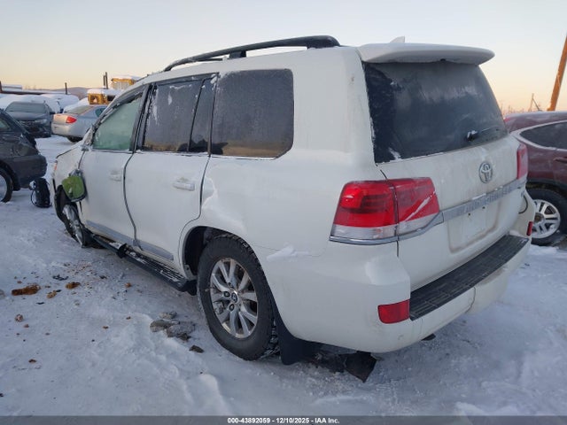 JTMCY7AJ8K4083131 Toyota Land Cruiser V8