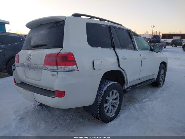 JTMCY7AJ8K4083131 Toyota Land Cruiser V8