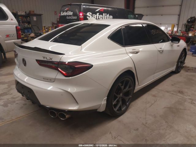2023 ACURA TLX 19UUB7F90PA002055 Photo 3