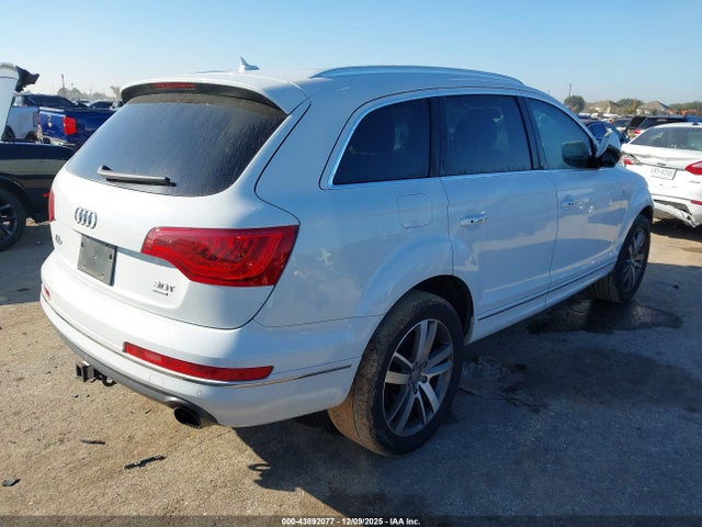 2015 AUDI Q7 WA1LGAFE8FD008165 Photo 3