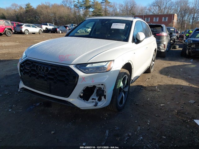 2022 AUDI Q5 WA1EAAFY1N2102709 Photo 1