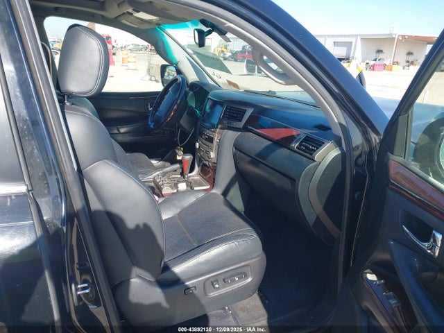 2014 LEXUS LX 570 JTJHY7AX1E4148266 Photo 4