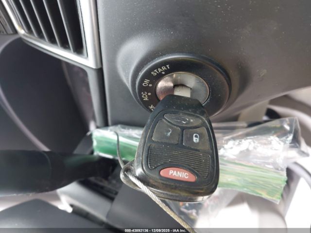 2005 CHRYSLER PACIFICA 2C4GF68435R669691 Photo 10