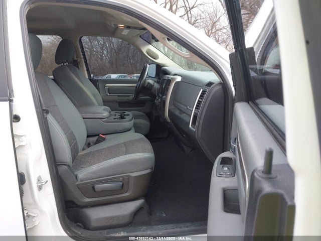 Продаж на аукціоні авто 2017 Ram 1500 Big Horn  4x4 6'4 Box, vin: 1C6RR7GT8HS544517, номер лоту: 43892143