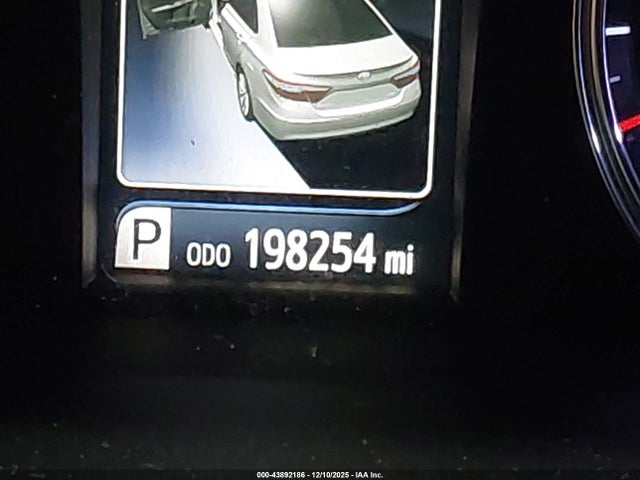 Продаж на аукціоні авто 2017 Toyota Camry Hybrid Se, vin: 4T1BD1FK8HU201317, номер лоту: 43892186