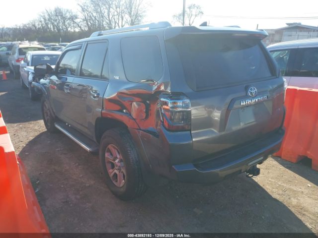 2016 TOYOTA 4RUNNER JTEBU5JR9G5401126 Photo 2