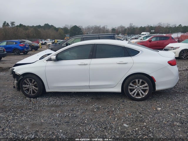 Chrysler 200 Limited 2015 1C3CCCAB6FN658007 Image 15