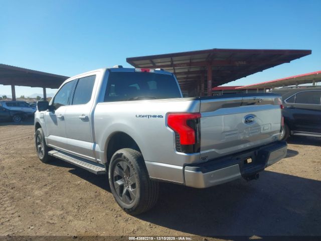 2023 FORD F-150 LIGHTNING 1FTVW1EL2PWG43082 Photo 2