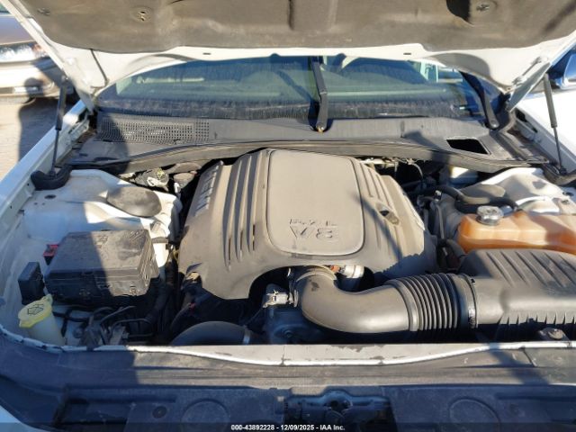 2011 CHRYSLER 300C 2C3CA6CT9BH559813 Photo 9