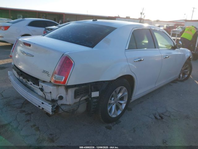 2011 CHRYSLER 300C 2C3CA6CT9BH559813 Photo 3