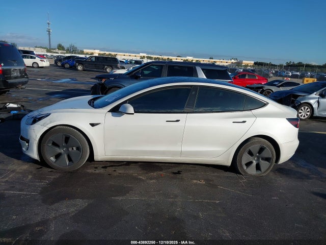 Aukcja sprzedaży 2023 Tesla Model 3 Rear-wheel Drive, vin: 5YJ3E1EAXPF600543, numer aukcji: 43892250
