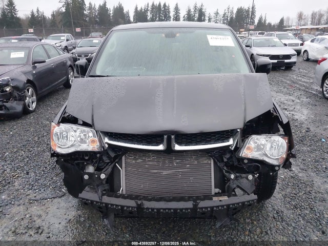 2C4RDGBG8KR766095 Dodge Grand Caravan Se